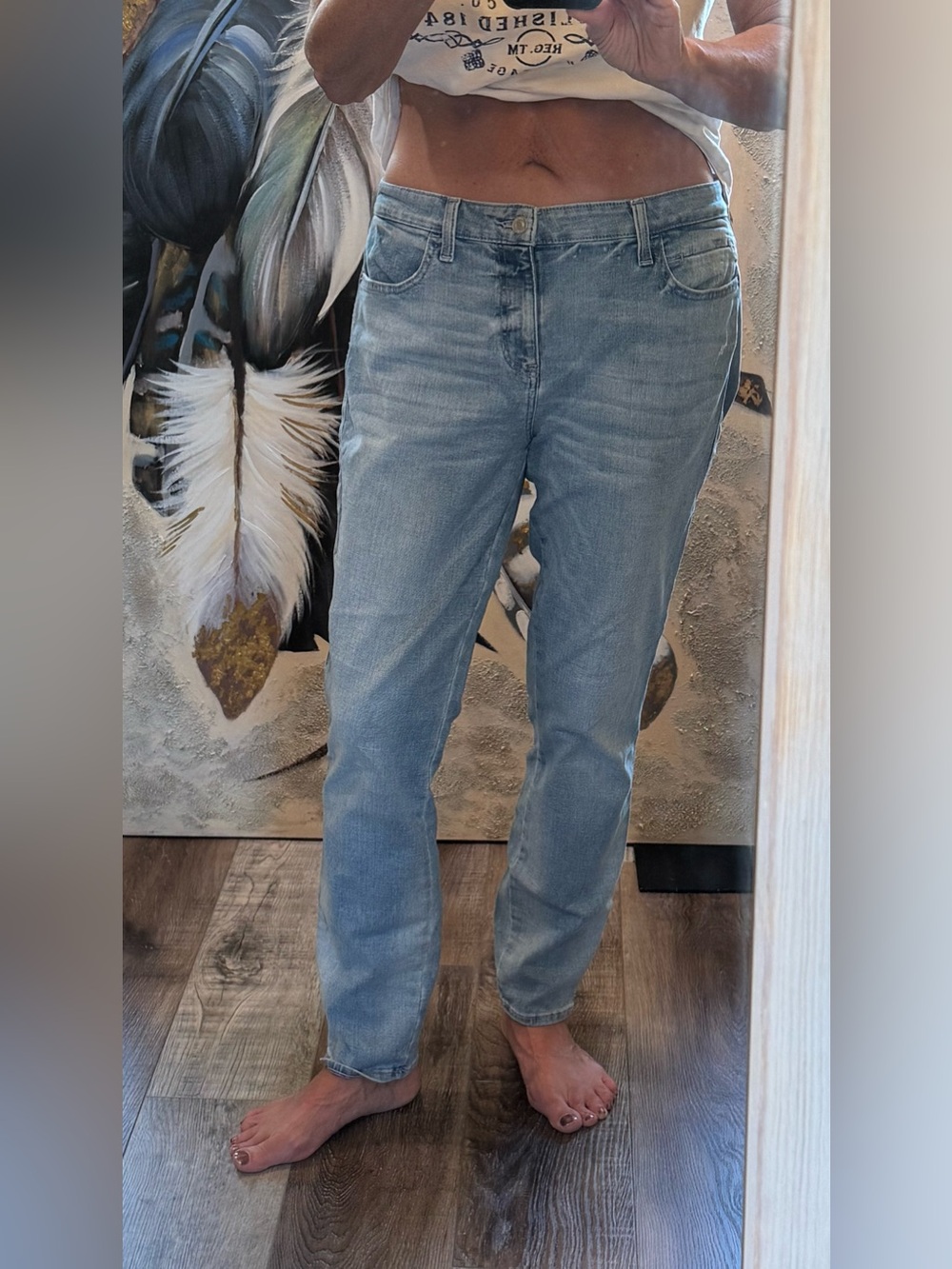 GUESS women’s Light Wash Sexy Curve Jeans